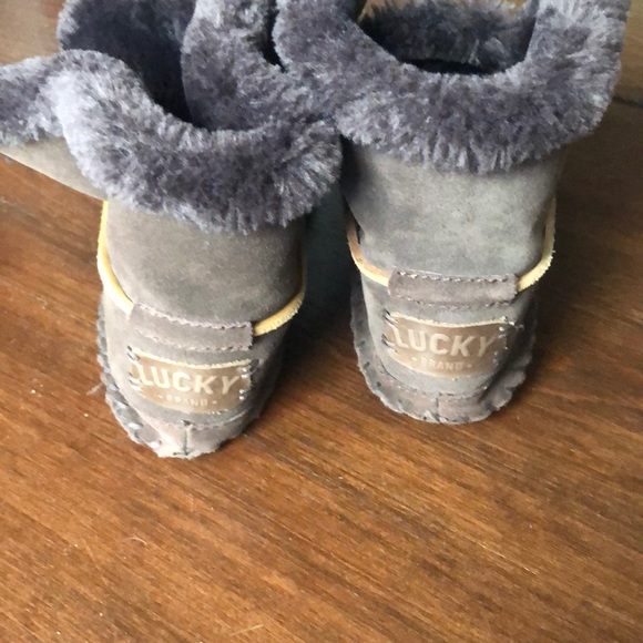 Lucky brand shoes - Picture 3 of 6